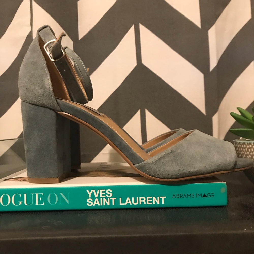 Steve Madden heels